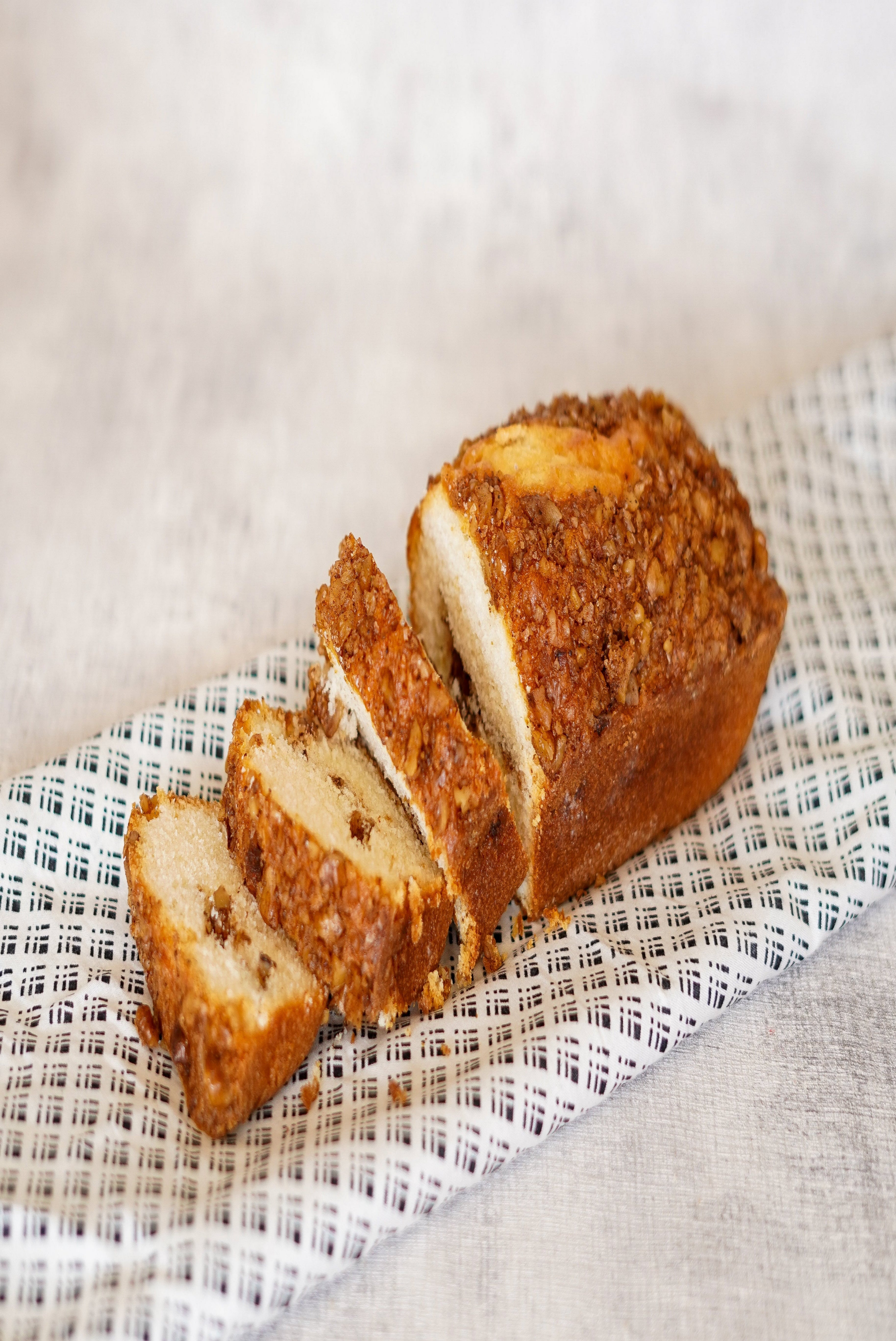 Walnut Cinnamon Cake