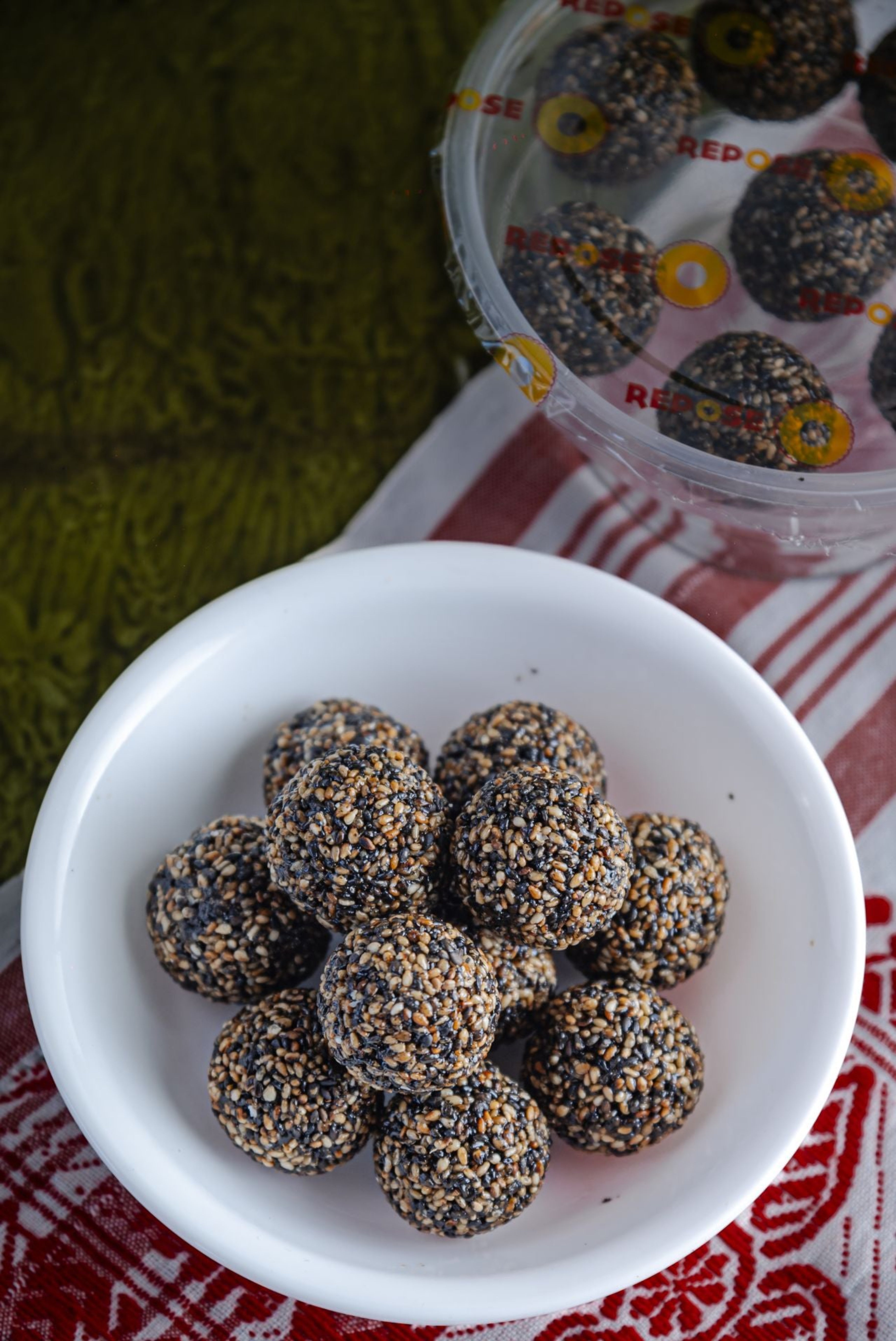 Till Laddu