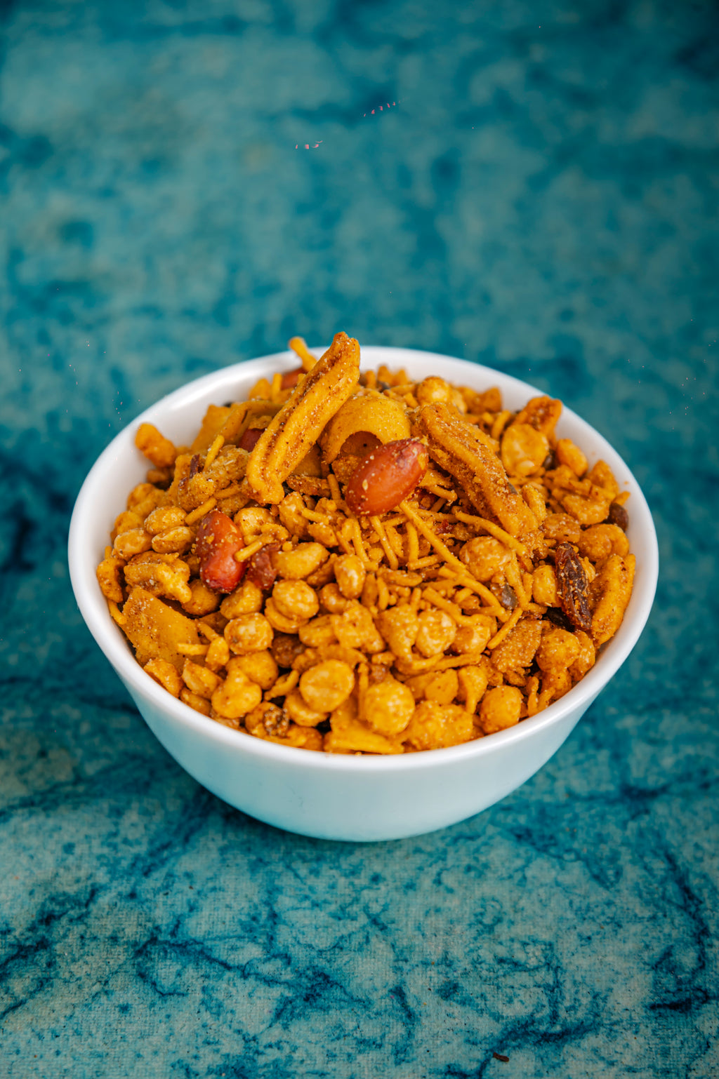 Chana Chur